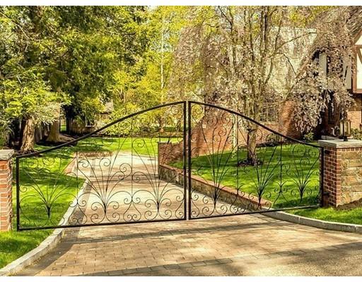 19 Fieldmont Road Belmont, MA 02478 - Photo 3 of 29