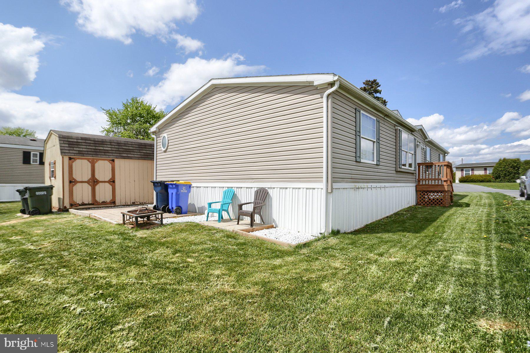 71 Lobin Road East Earl, PA 17519 - Photo 3 of 16 Back patio with Shed