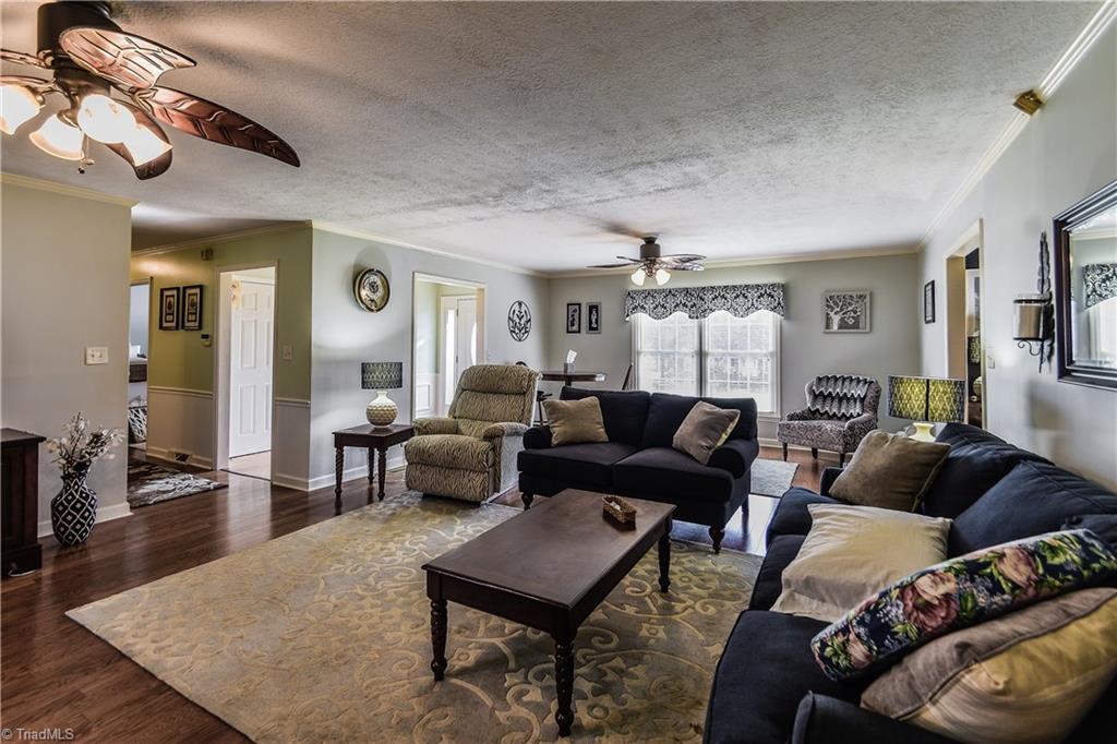 169 Roquemore Road Clemmons, NC 27012 - Photo 4 of 23 Gallery Image 4