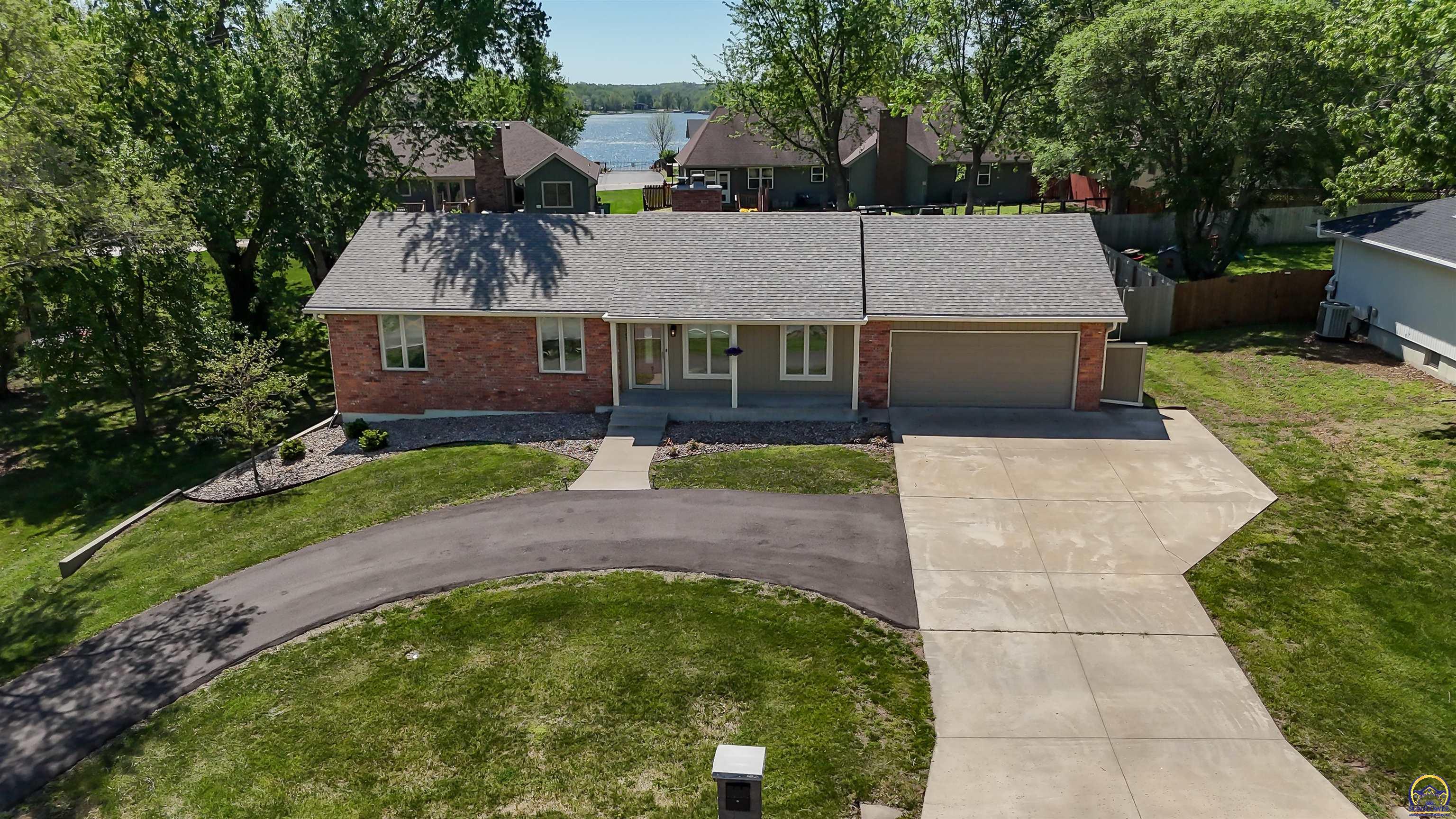 3347 Southwest Nottingham Road Topeka, KS 66614 - Photo 41 of 45