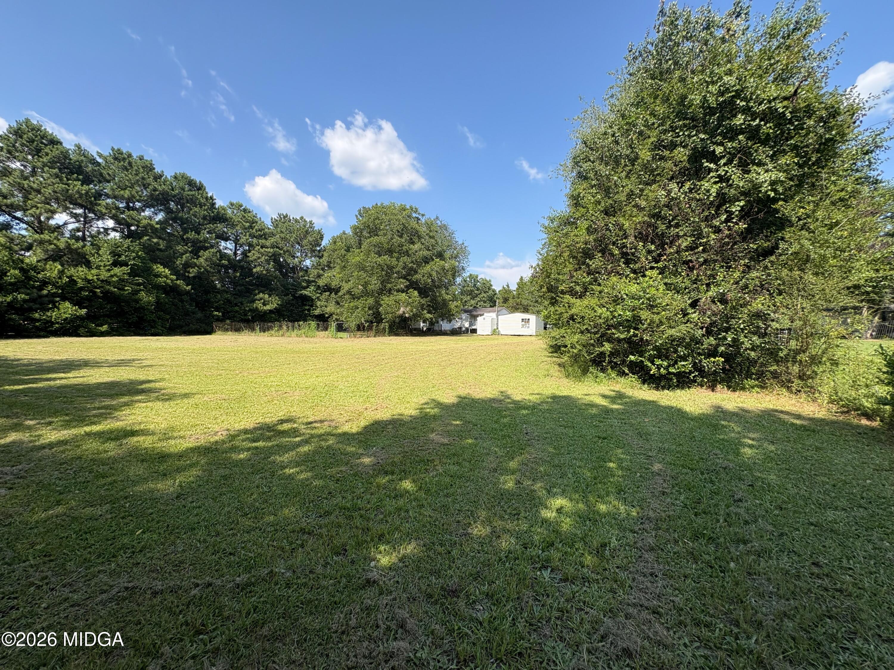 390 Peach Road Byron, GA 31008 - Photo 17 of 17 IMG_2173