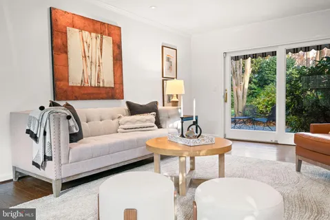 $1,675,000 | 4411 Chalfont Place, Bethesda, MD 20816