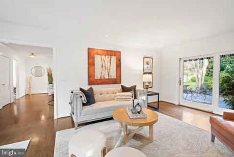 $1,675,000 | 4411 Chalfont Place, Bethesda, MD 20816