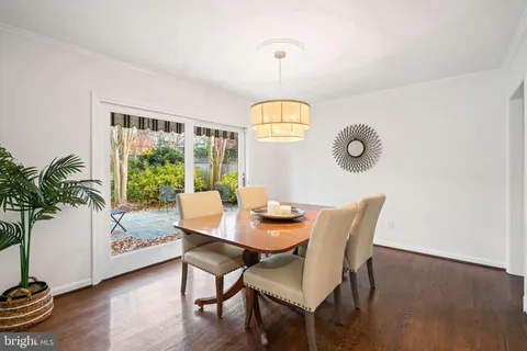 $1,675,000 | 4411 Chalfont Place, Bethesda, MD 20816