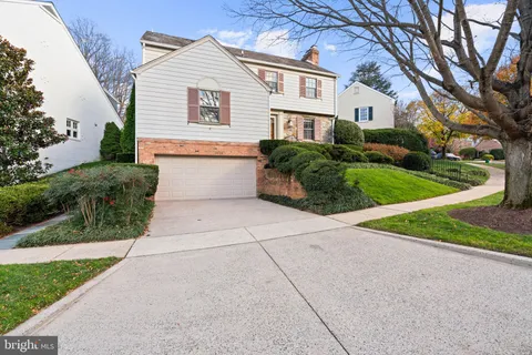 $1,675,000 | 4411 Chalfont Place, Bethesda, MD 20816