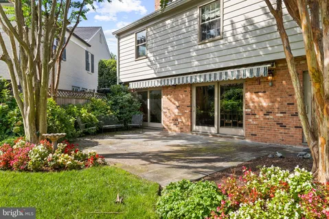 $1,675,000 | 4411 Chalfont Place, Bethesda, MD 20816