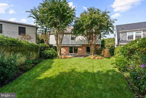 $1,675,000 | 4411 Chalfont Place, Bethesda, MD 20816