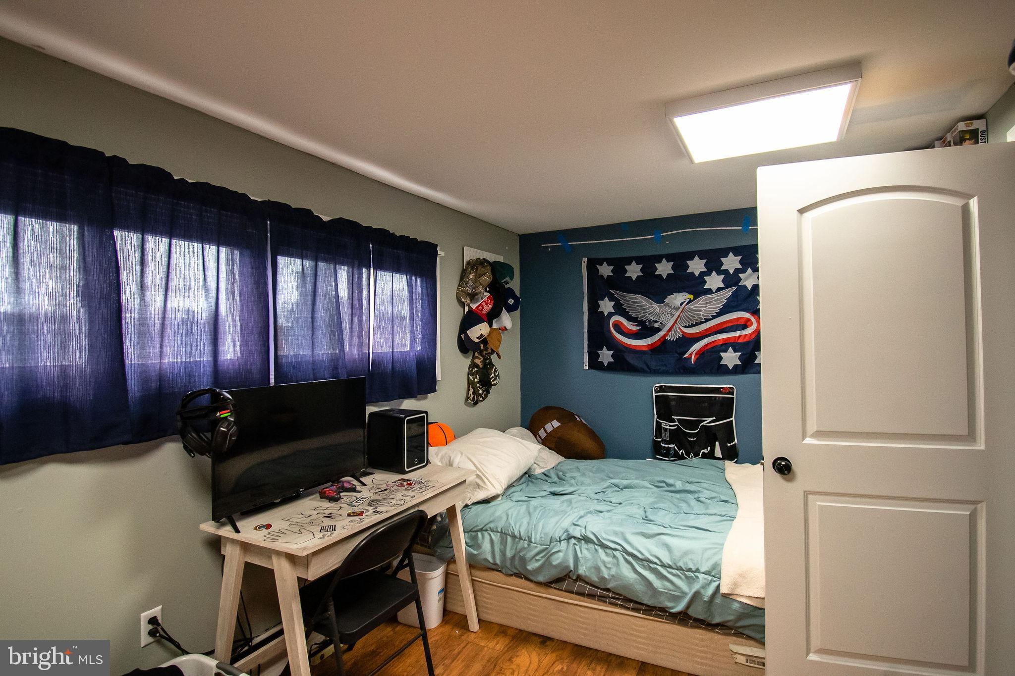 24 Spinythorn Road Levittown, PA 19056 - Photo 43 of 50 Gallery Image 43