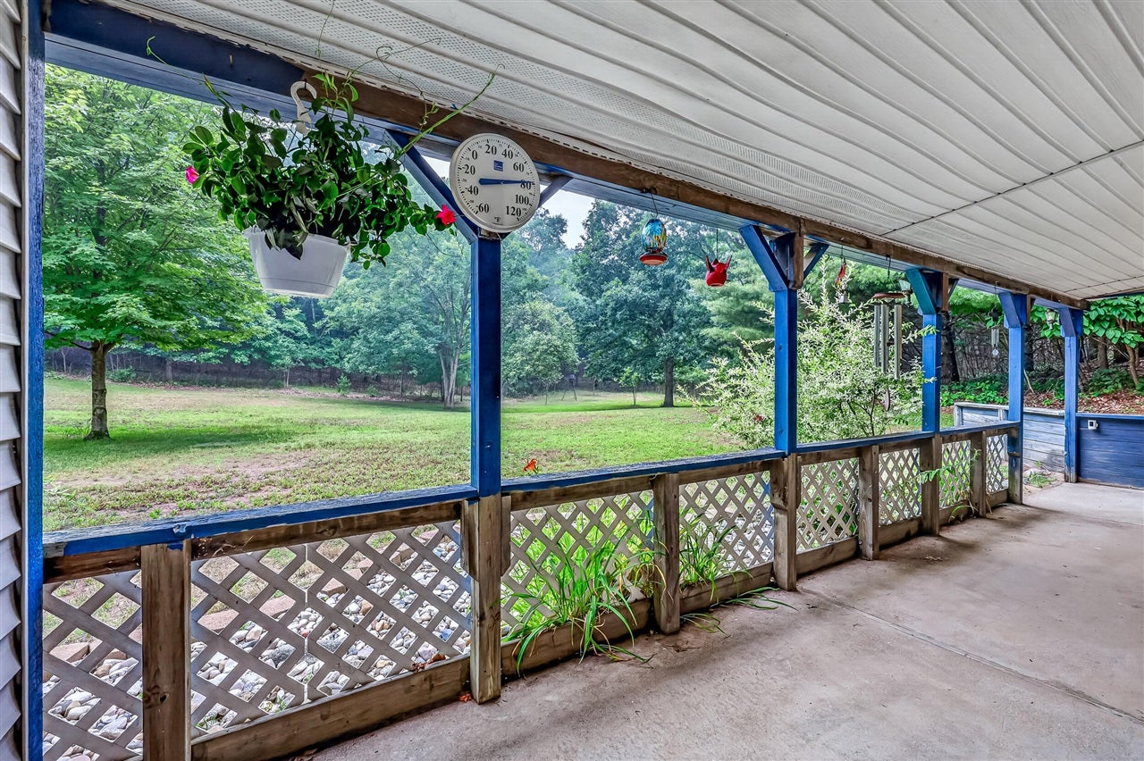 1085 Shelby Road Shelby, MI 49455 - Photo 17 of 25 Gallery Image 17