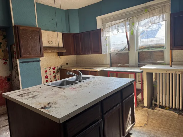 $56,000 | 1359 North Jefferson Street, Montezuma, IN 47862