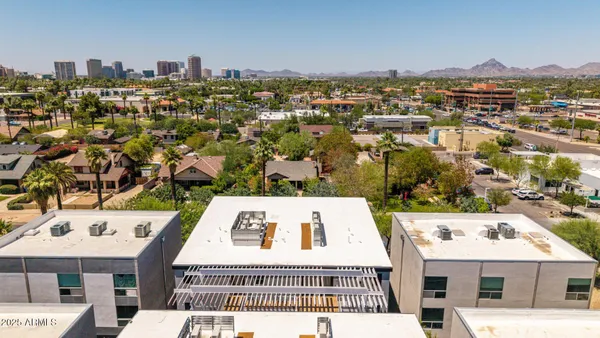 $2,199 | 531 East Willetta Street, Unit 303, Phoenix, AZ 85004