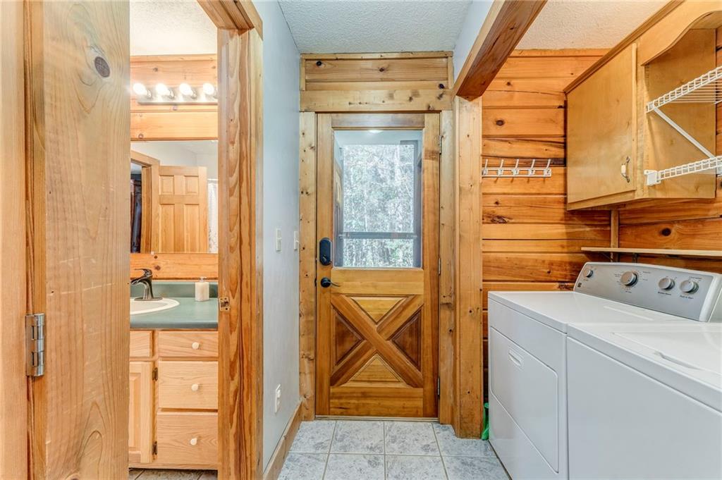 4569 Old Dalton Road Northeast Rome, GA 30165 - Photo 30 of 53 a utility room with dryer and washer