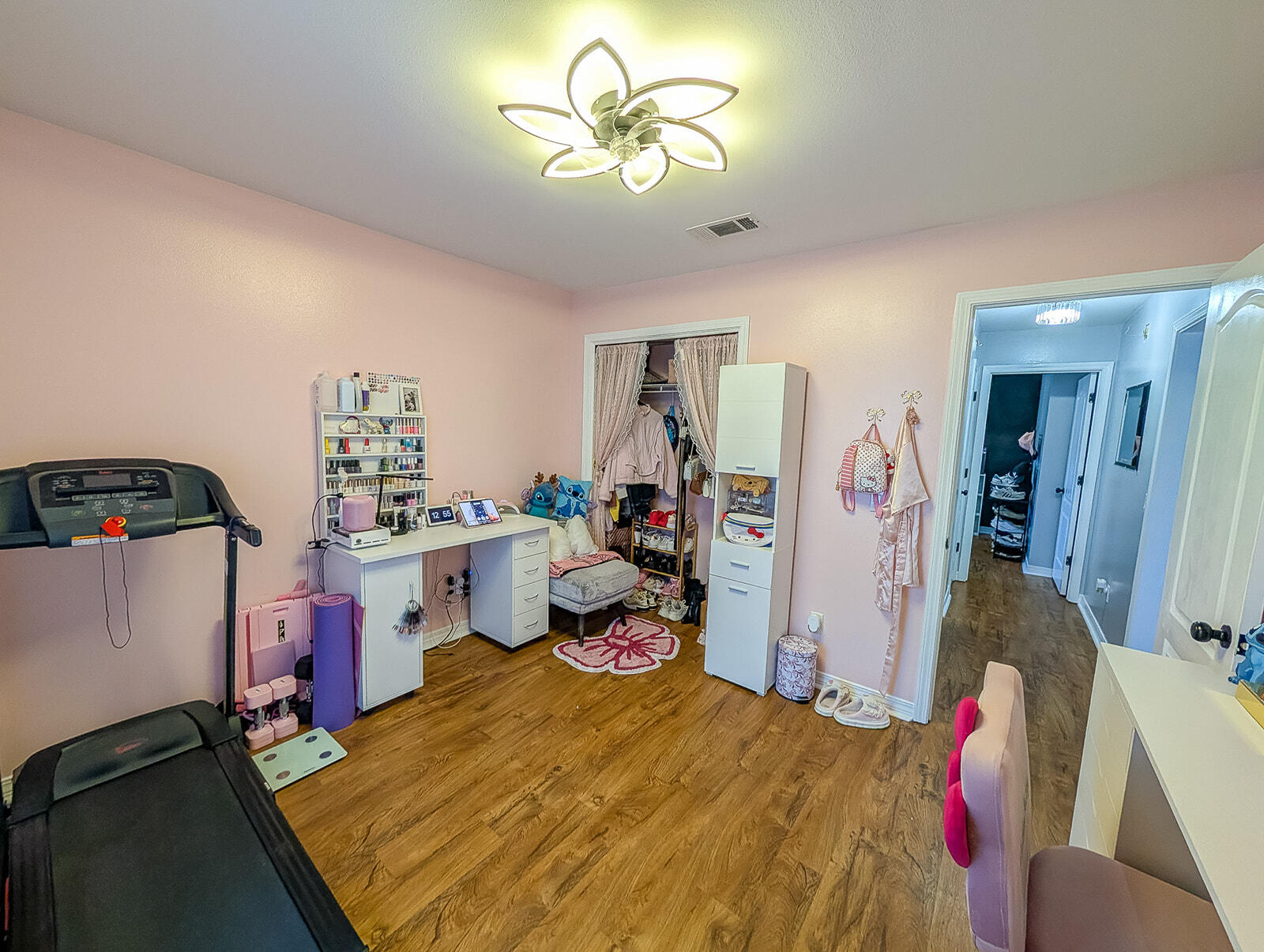 619 West Orange Avenue DeFuniak Springs, FL 32435 - Photo 30 of 35 PXL_20251108_185506747_websize (1)