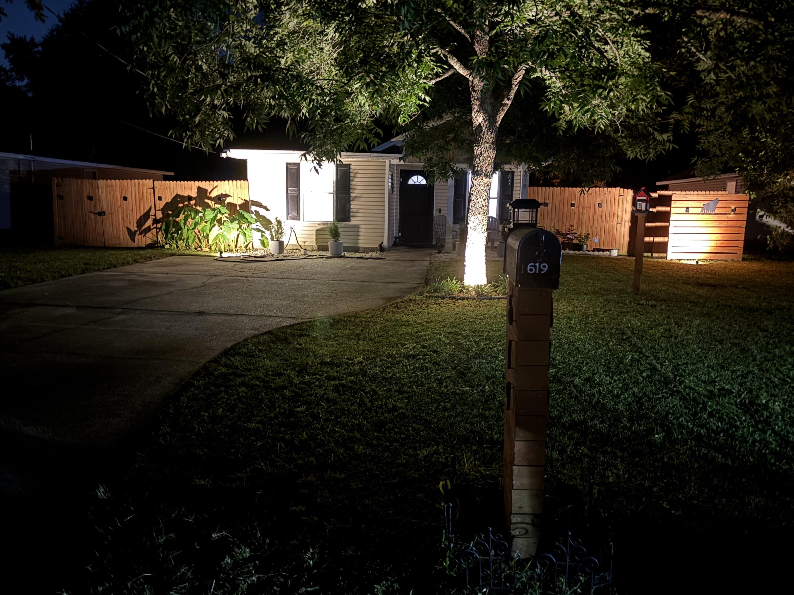 619 West Orange Avenue DeFuniak Springs, FL 32435 - Photo 34 of 35 IMG_0643