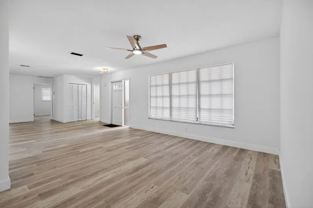 $674,900 | 8776 Southeast Bahama Circle, Hobe Sound, FL 33455