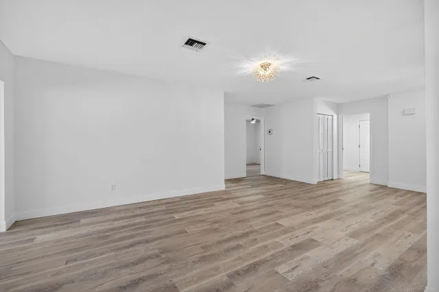 $674,900 | 8776 Southeast Bahama Circle, Hobe Sound, FL 33455