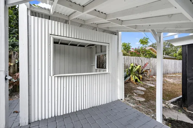 $674,900 | 8776 Southeast Bahama Circle, Hobe Sound, FL 33455