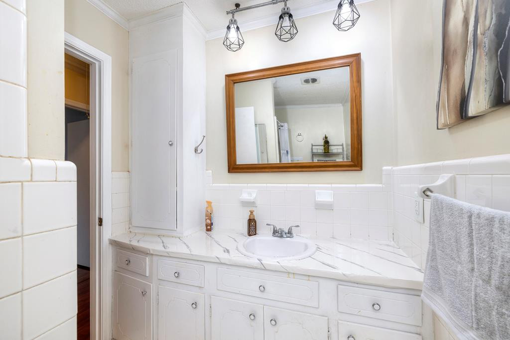 707 West Hampton Avenue Sumter, SC 29150 - Photo 36 of 46