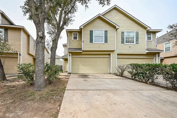 $1,800 | 6127 Yorkglen Manor Lane, Houston, TX 77084