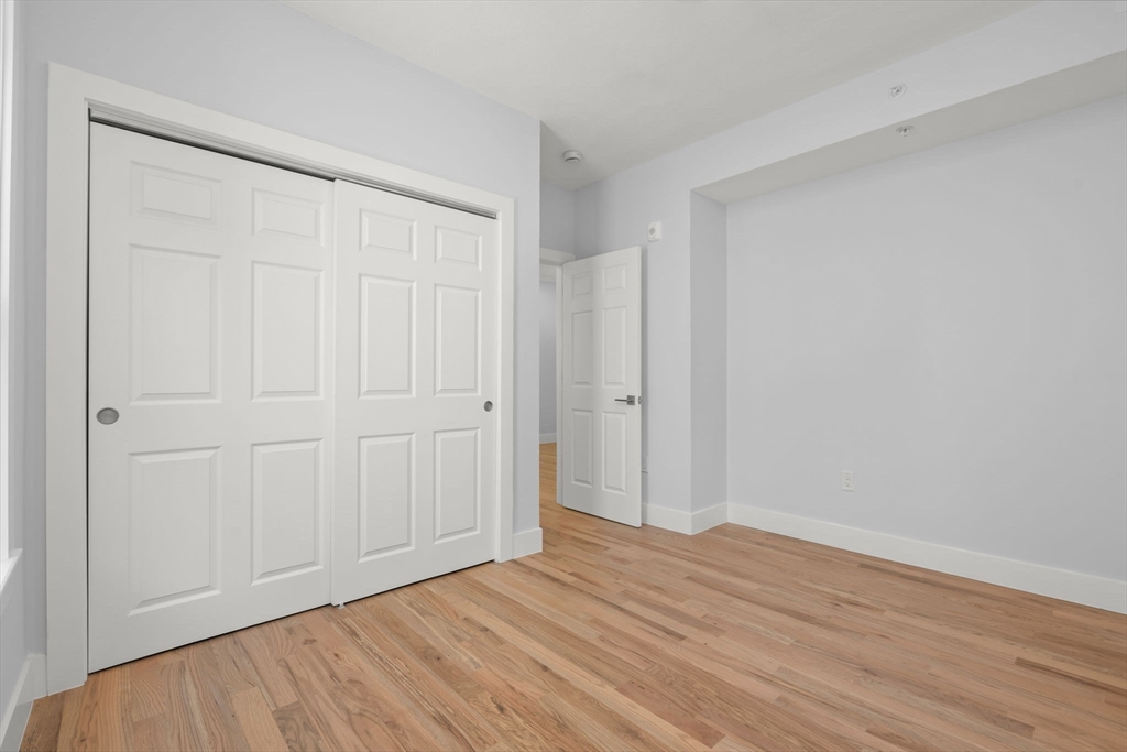 29 Rosemary Street, Unit 2 Boston, MA 02130 - Photo 9 of 15