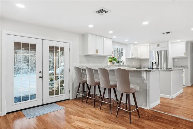 $479,900 | 186 Mohawk Trail, Haverhill, MA 01832