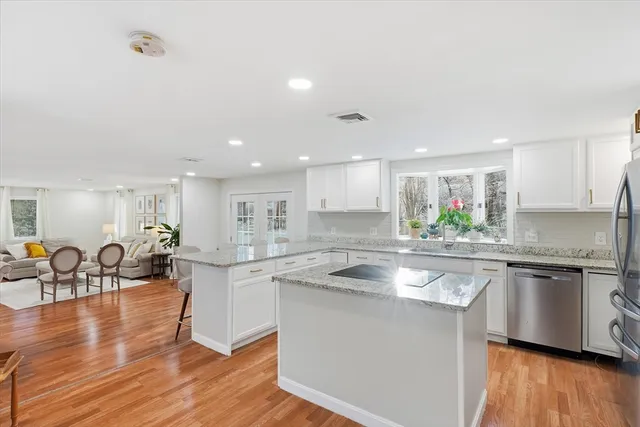 $479,900 | 186 Mohawk Trail, Haverhill, MA 01832