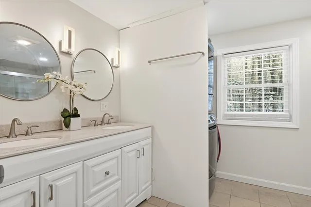 $479,900 | 186 Mohawk Trail, Haverhill, MA 01832