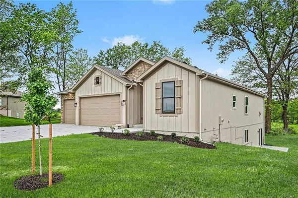 $509,900 | 698 Salem Road, Lawson, MO 64062