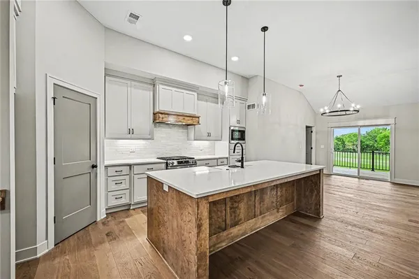 $509,900 | 698 Salem Road, Lawson, MO 64062
