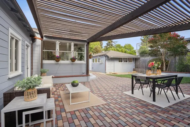 $2,300,000 | 225 28th Avenue, San Mateo, CA 94403