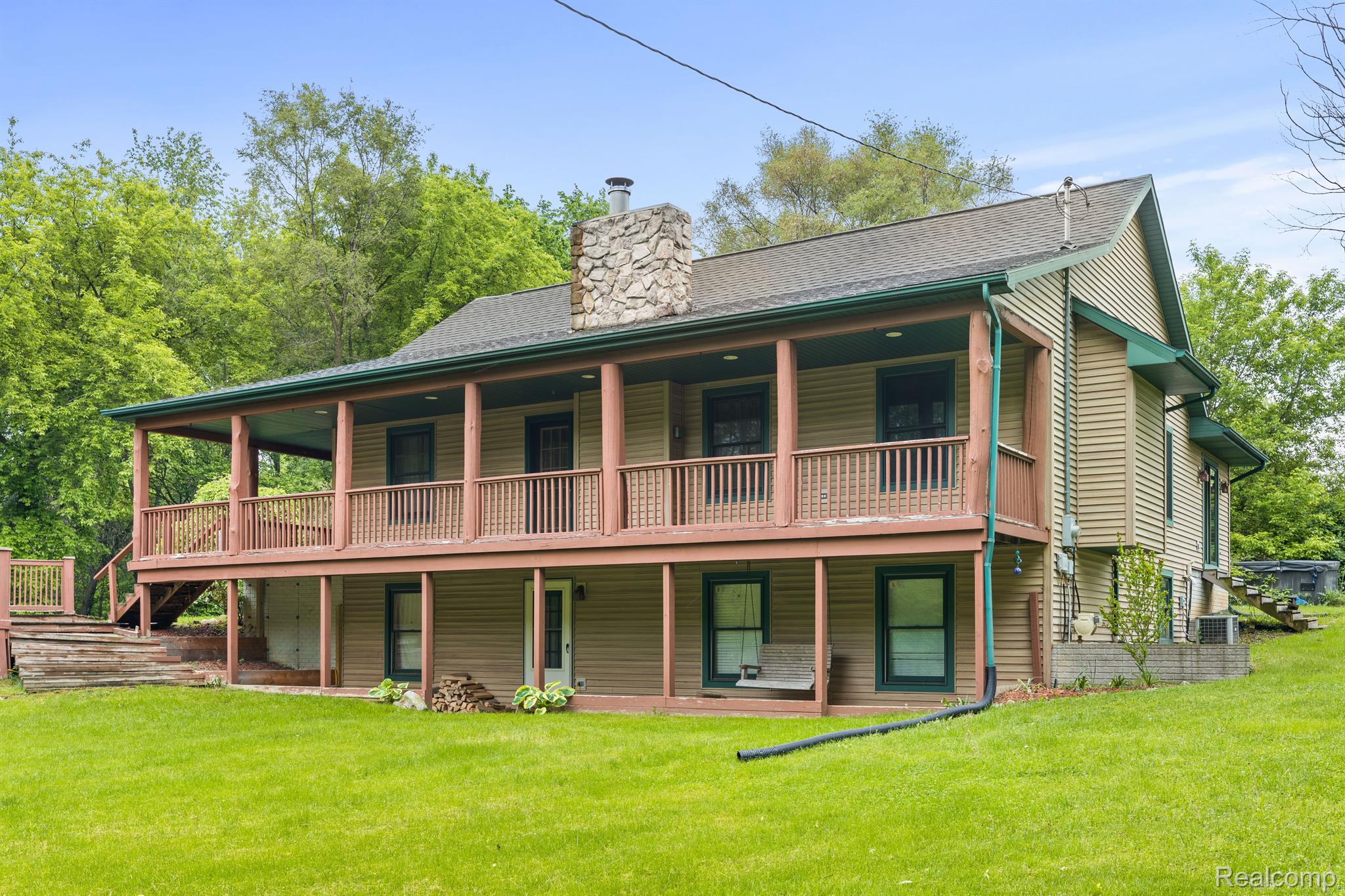 9467 Beecher Road Flushing, MI 48433 - Photo 13 of 39 Gallery Image 13