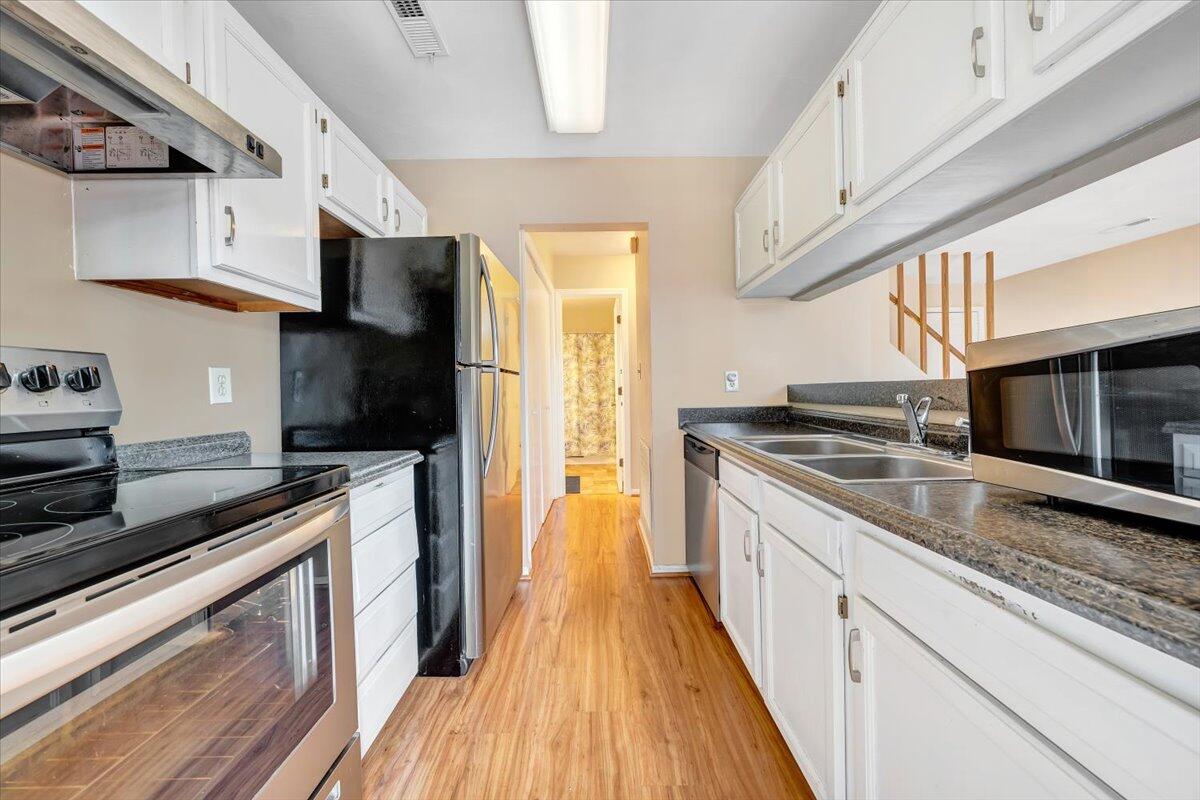 3357 Forest Ridge Road Roanoke, VA 24018 - Photo 12 of 31 12-MIB00033