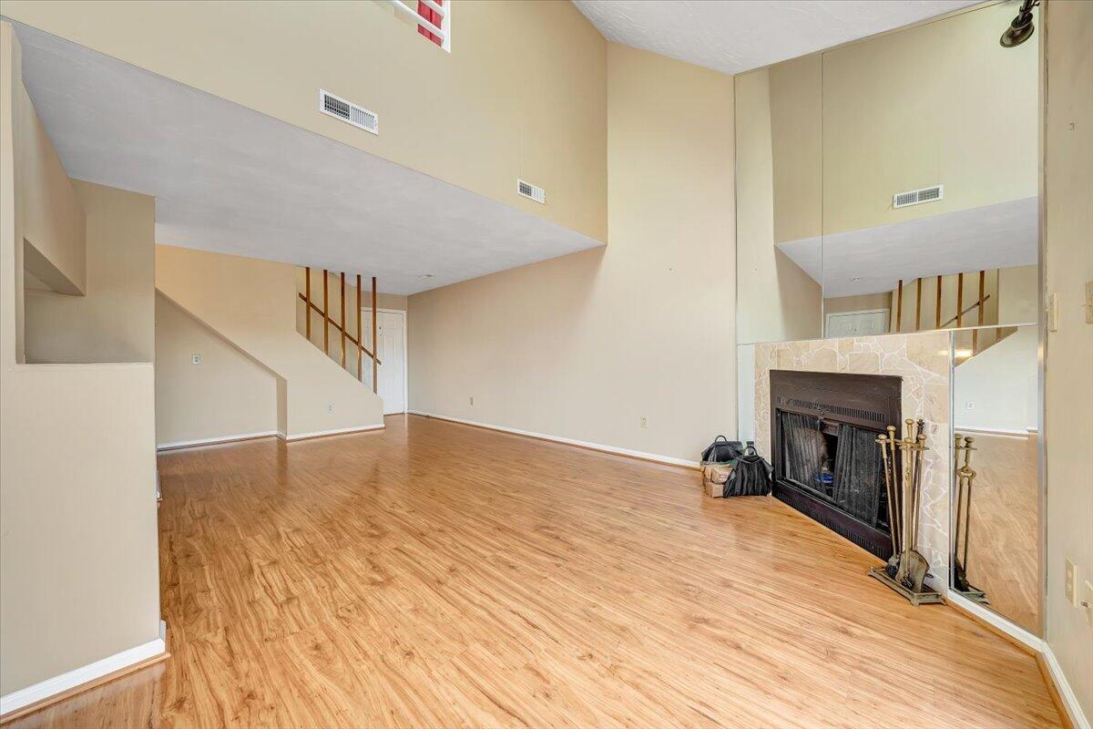 3357 Forest Ridge Road Roanoke, VA 24018 - Photo 5 of 31 05-MIB00015