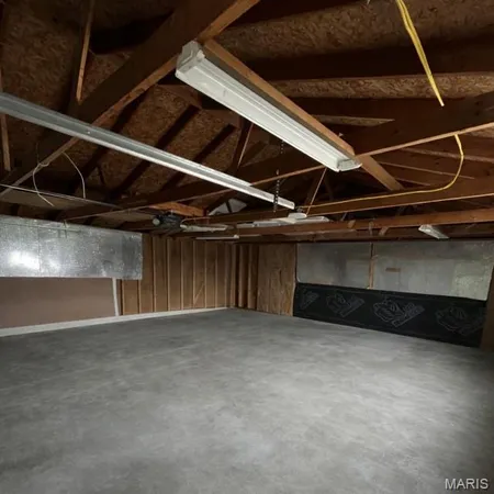 $1,680 | 455 South 6th Street, Caseyville, IL 62232