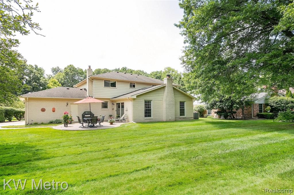 1659 North Kilburn Road Rochester Hills, MI 48306 - Photo 39 of 42