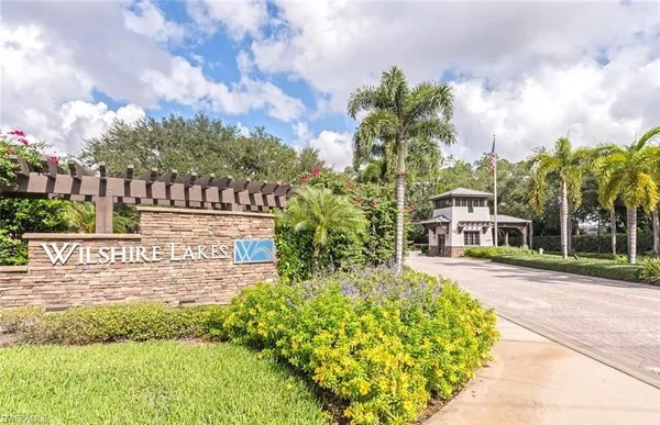 $4,700 | 3775 Fieldstone Boulevard, Unit 102, Naples, FL 34109