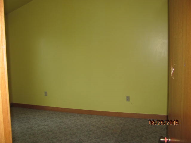 8610 Skegemog Point Road Williamsburg, MI 49690 - Photo 19 of 29 1822887-18.JPG