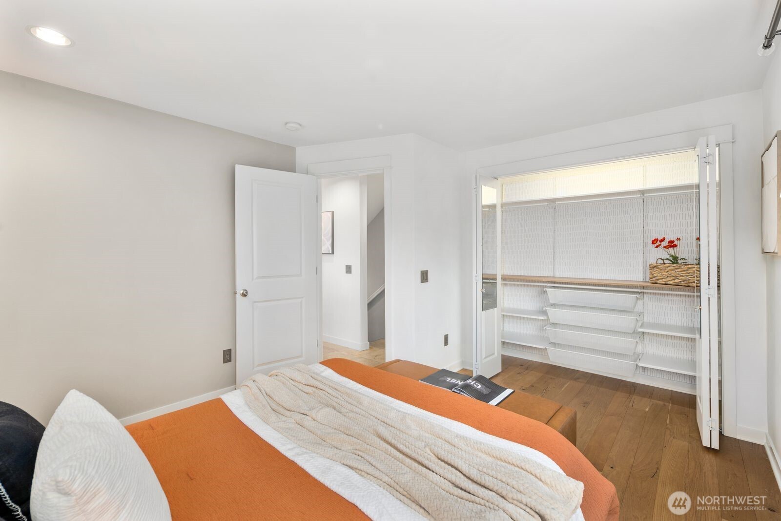 1601 California Avenue Southwest Seattle, WA 98116 - Photo 24 of 39