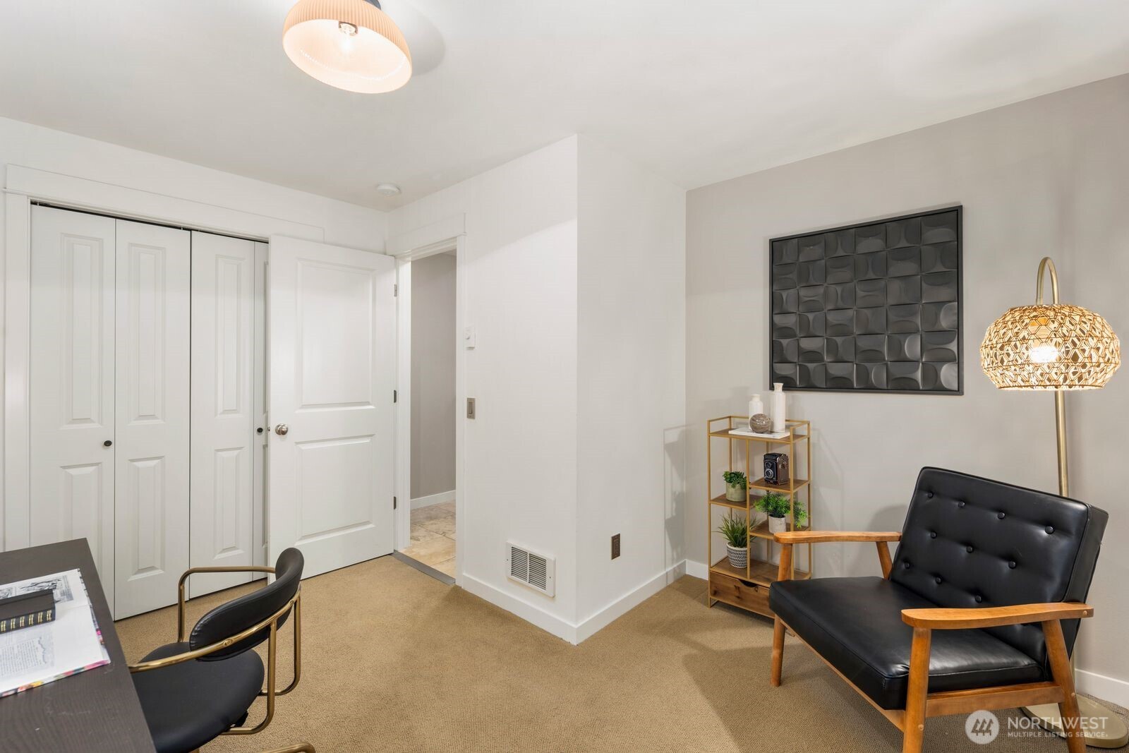 1601 California Avenue Southwest Seattle, WA 98116 - Photo 29 of 39