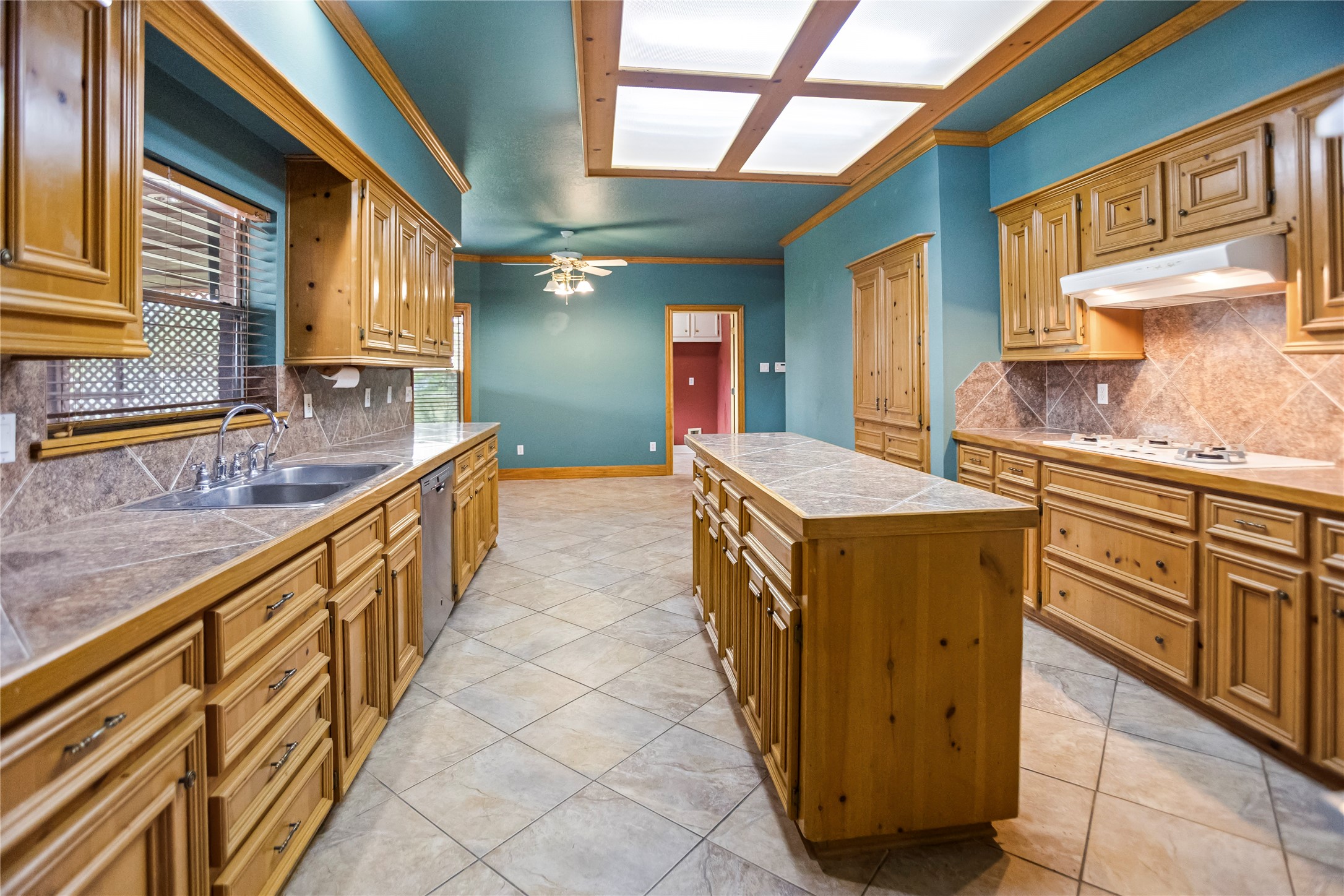 22916 East Martin Drive Porter, TX 77365 - Photo 12 of 43 a spacious bathroom with sink and mirror