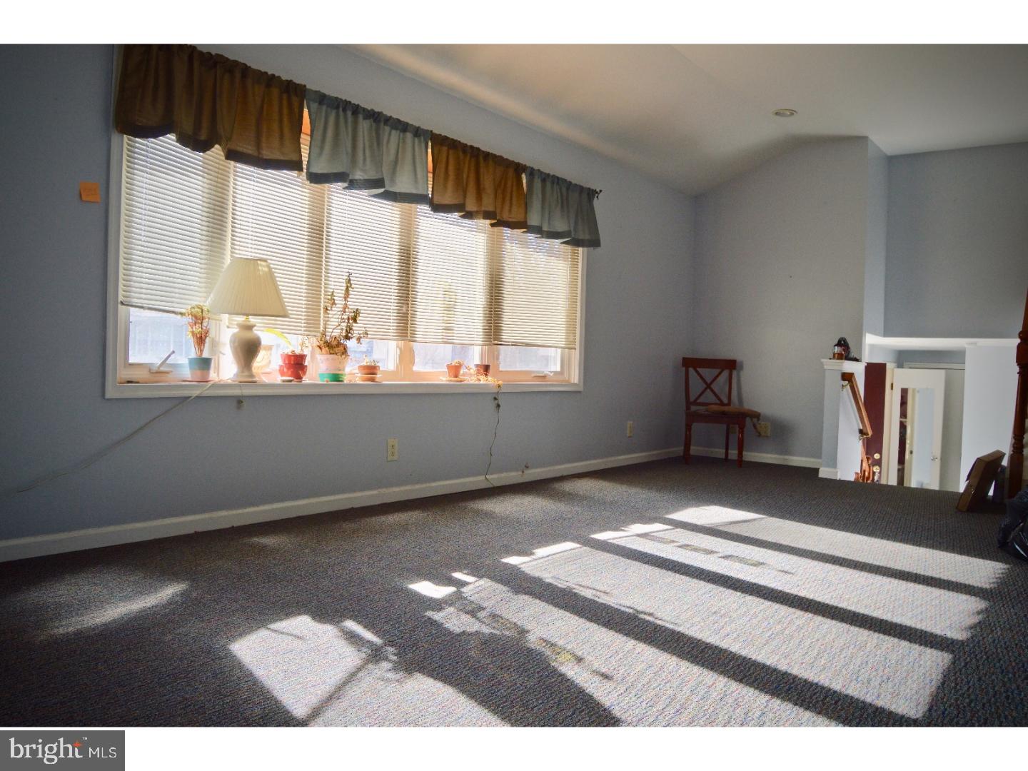804 Edgemoor Road Cherry Hill, NJ 08034 - Photo 2 of 22 Gallery Image 2