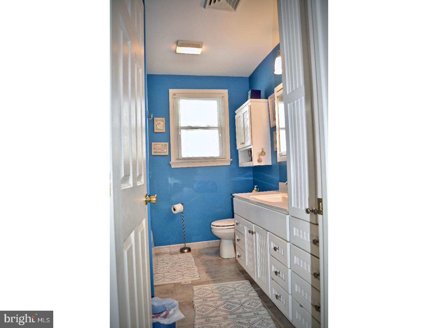 804 Edgemoor Road Cherry Hill, NJ 08034 - Photo 11 of 22 Bathroom