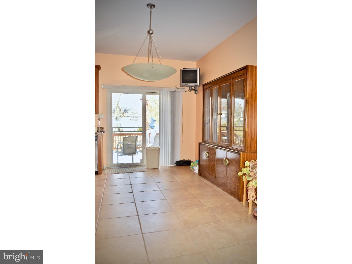 804 Edgemoor Road Cherry Hill, NJ 08034 - Photo 7 of 22 Dining Room