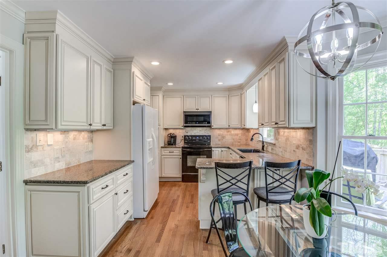 8116 Running Cedar Trail Raleigh, NC 27615 - Photo 7 of 30