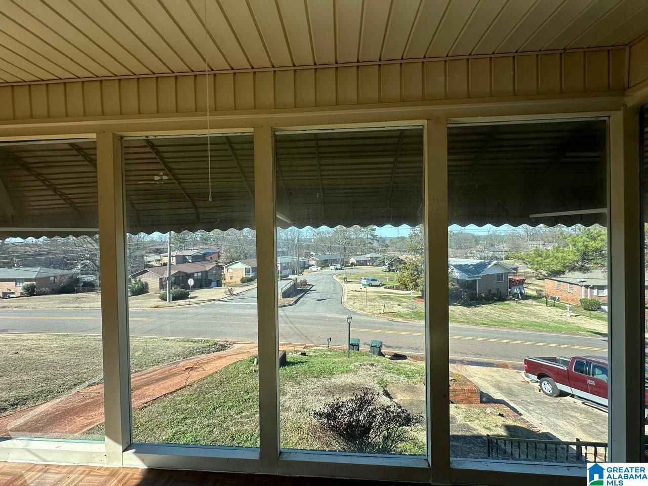 3037 Wenonah Road Southwest Birmingham, AL 35211 - Photo 2 of 12