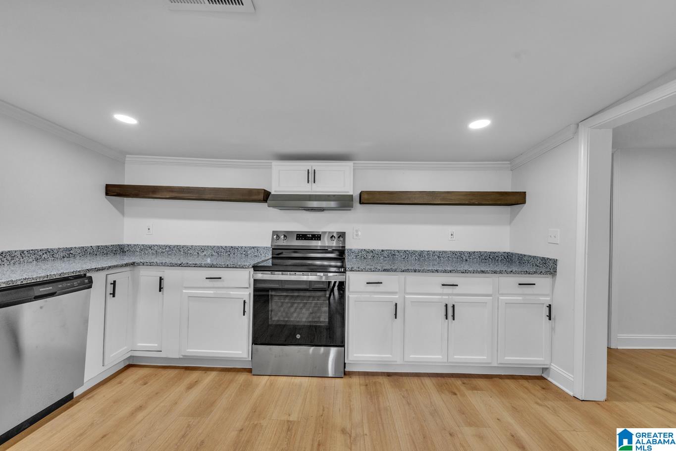 330 Florida Road Pell City, AL 35125 - Photo 22 of 36