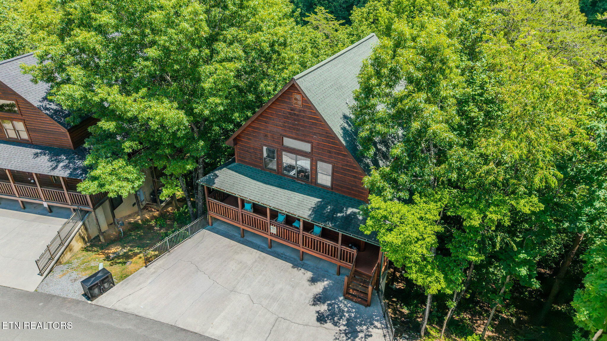 3517 Sandridge Way Pigeon Forge, TN 37863 - Photo 52 of 56 52-web-or-mls-DJI_20260602141233_0724_D