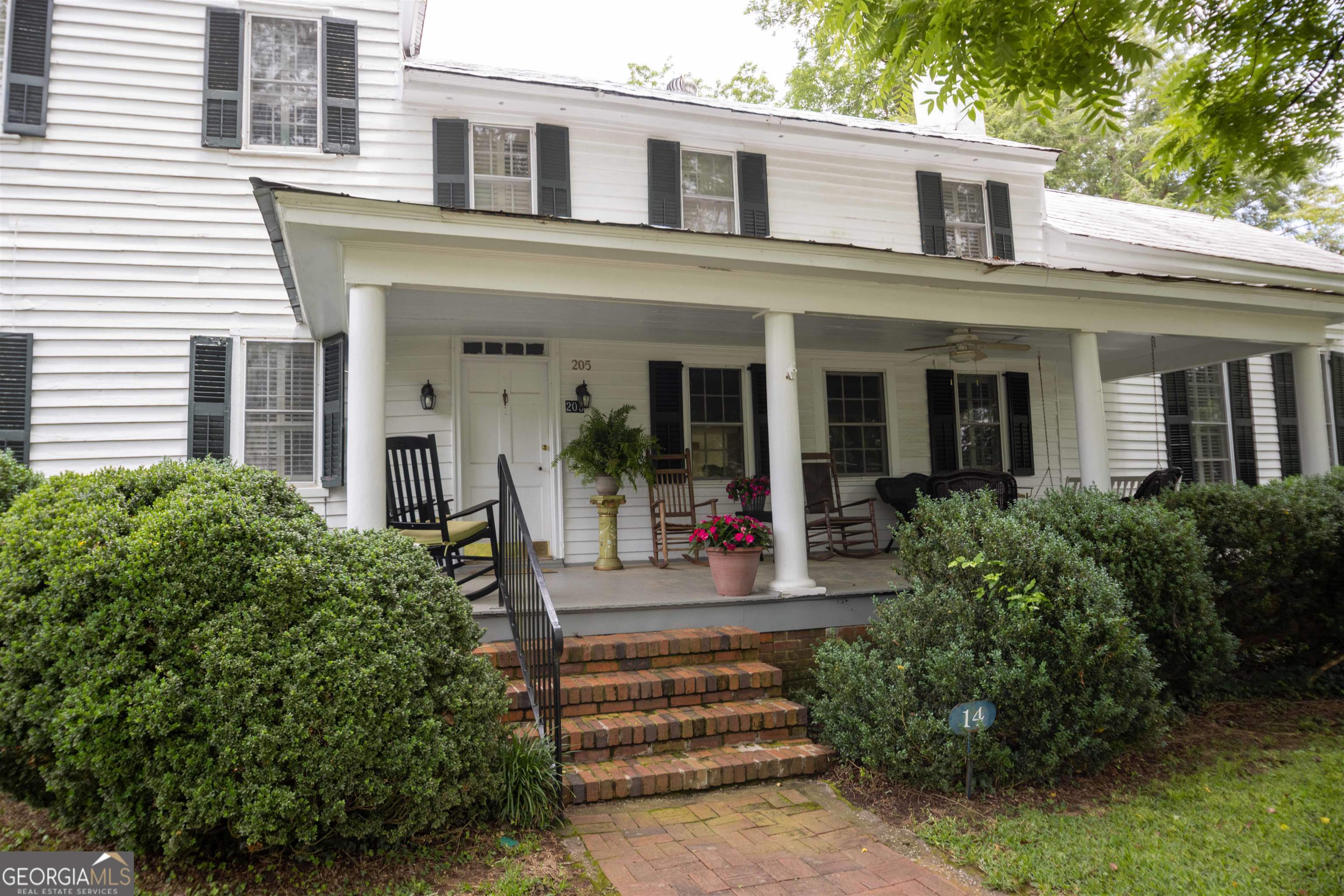 205 South Alexander Ave  