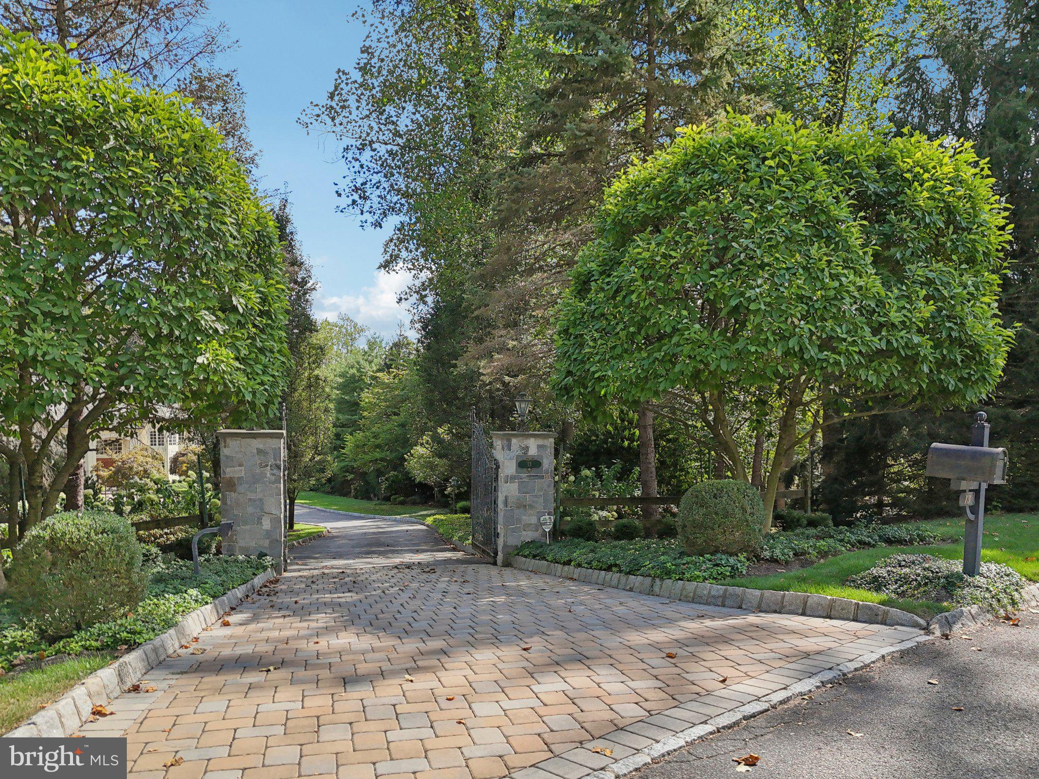 13 Hageman Lane Princeton, NJ 08540 - Photo 3 of 103