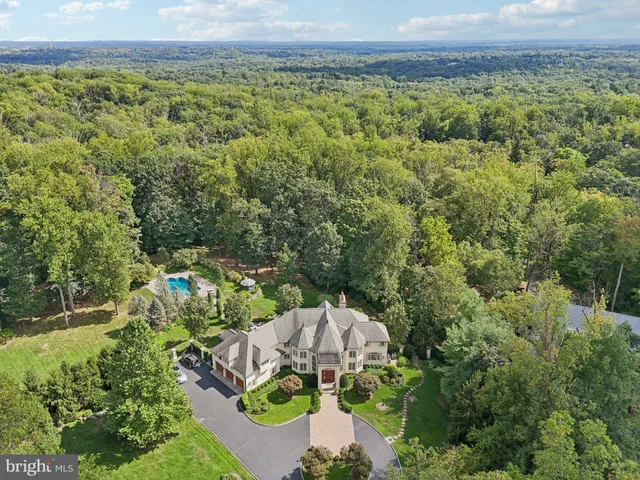 $4,800,000 | 13 Hageman Lane, Princeton, NJ 08540